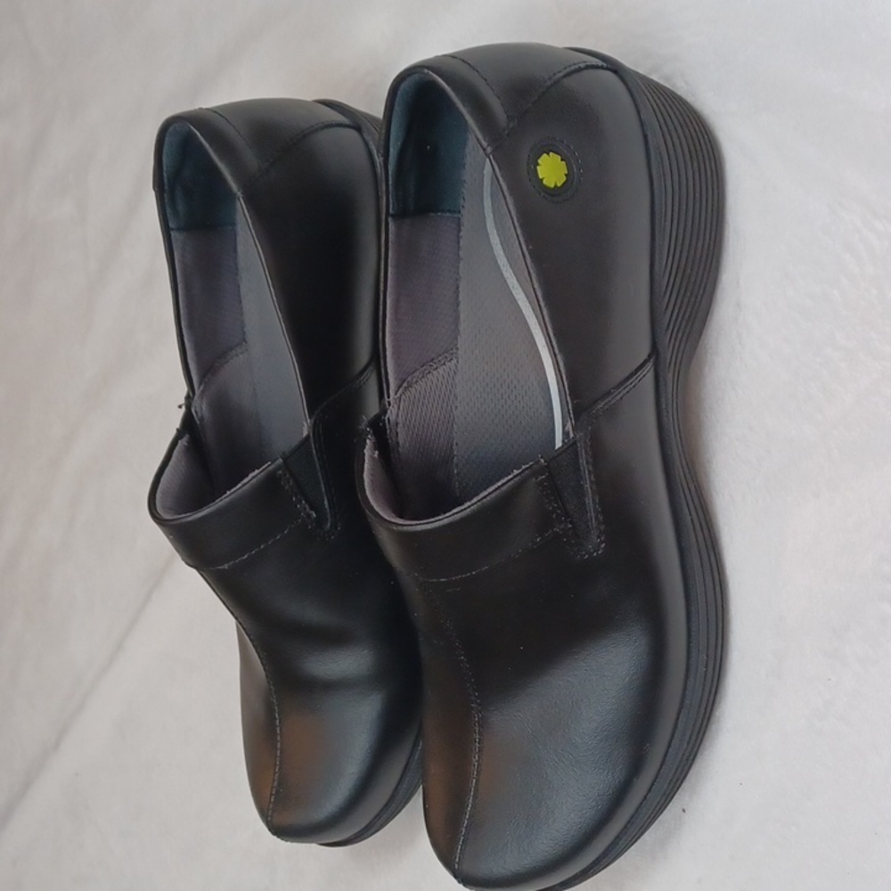 work wonders  dansko black leather nursing clogs slip resistant womens eu 39 8.5 - Picture 8 of 11